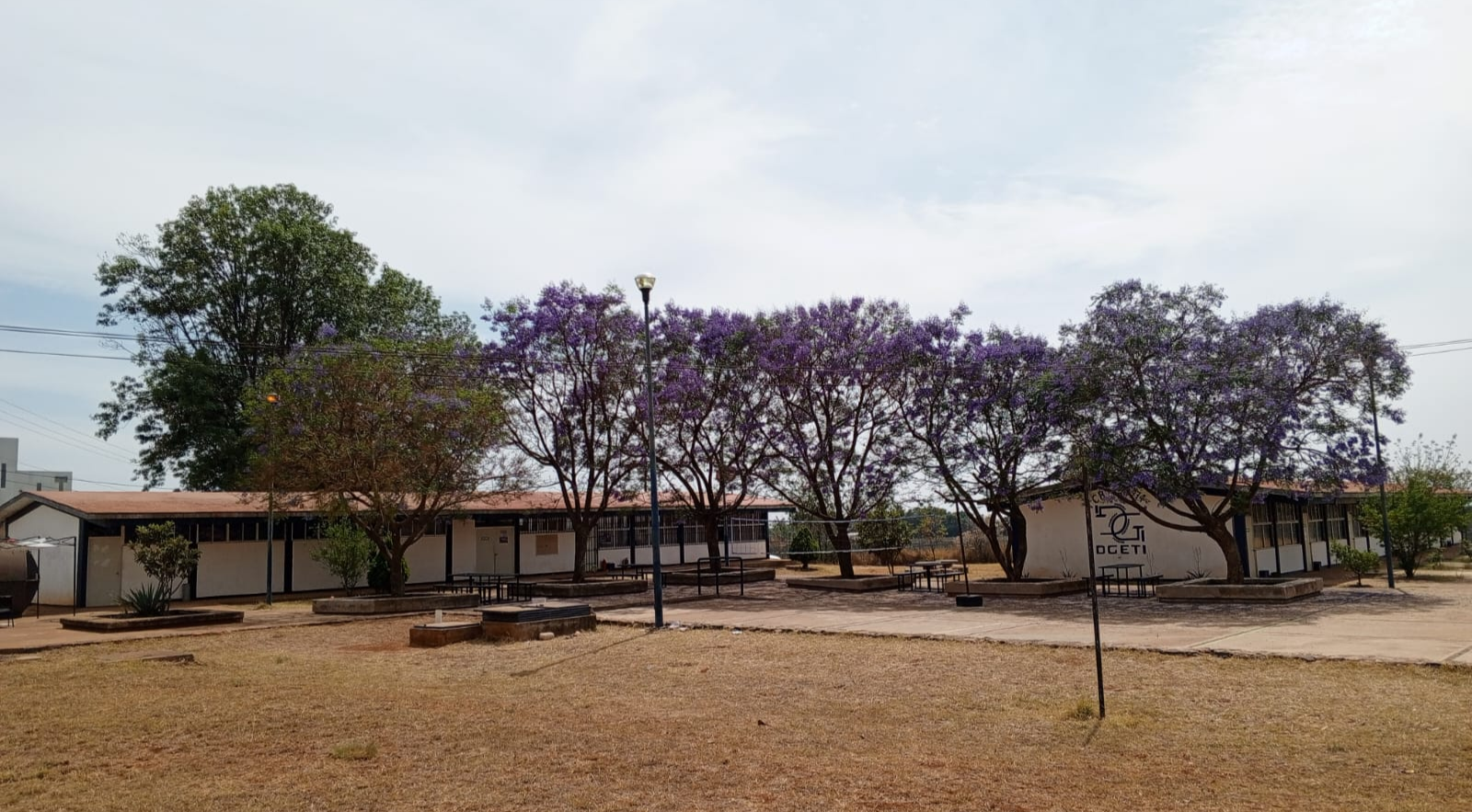 Centro de Computo y Biblioteca